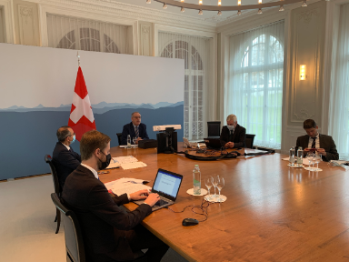 Videogespräch von Bundesrat Guy Parmelin mit Ministerpräsident Kretschmann
